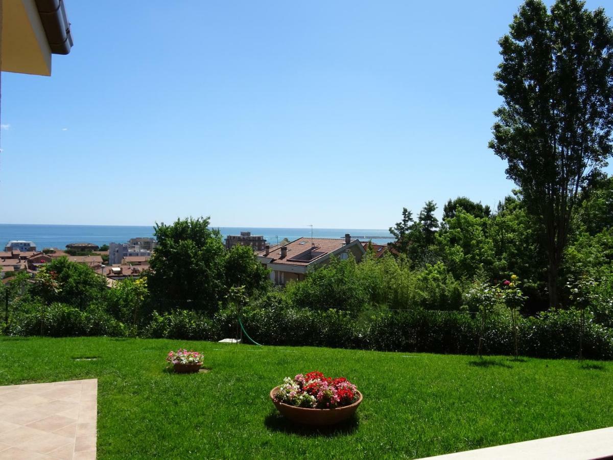 Ilpoggetto Bed&Breakfast Civitanova Marche Exterior photo